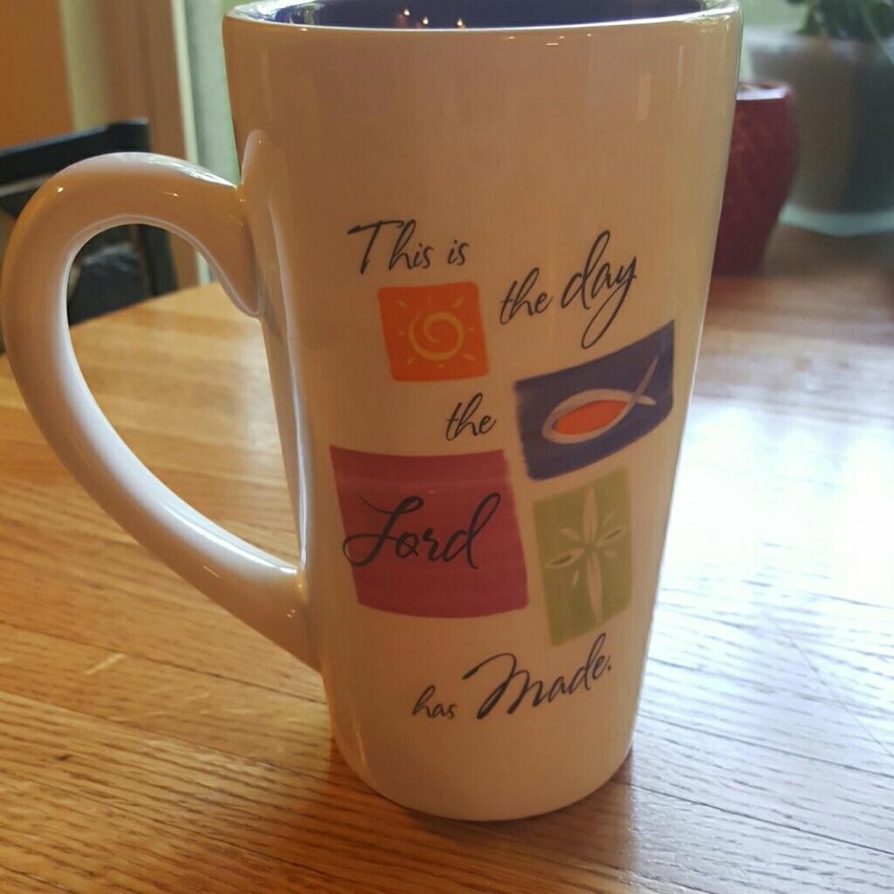 Religious coffee mug NWOT